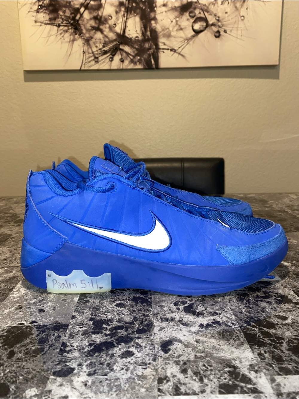 Nike LeBron Witness 9, Men 11 Royal Blue Basketball Sneakers with White Swoosh